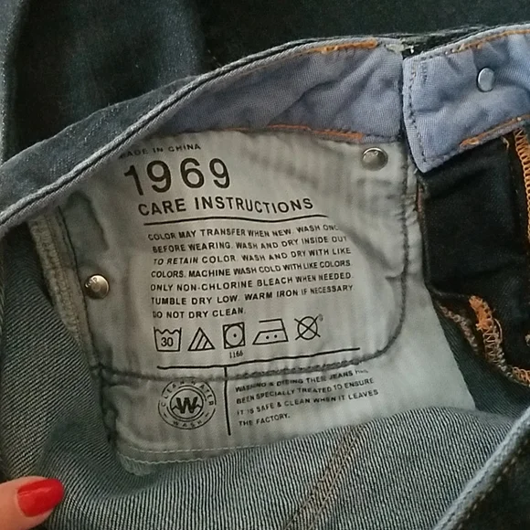 Gap 1969 dark denim curvy fit jeans Sz26/2r- EUC - Picture 6 of 9